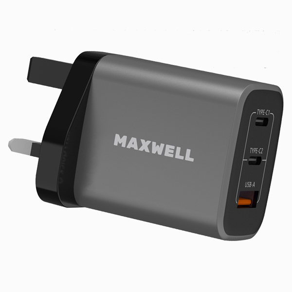 شارژر دیواری 67 وات مکسول مدل HYPER BOOST با 3 پورت (2 × USB-C (PD) و 1 پورت USB-A)
